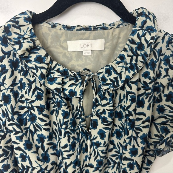 LOFT Black and Cream Floral Dress - Picture 5 of 8